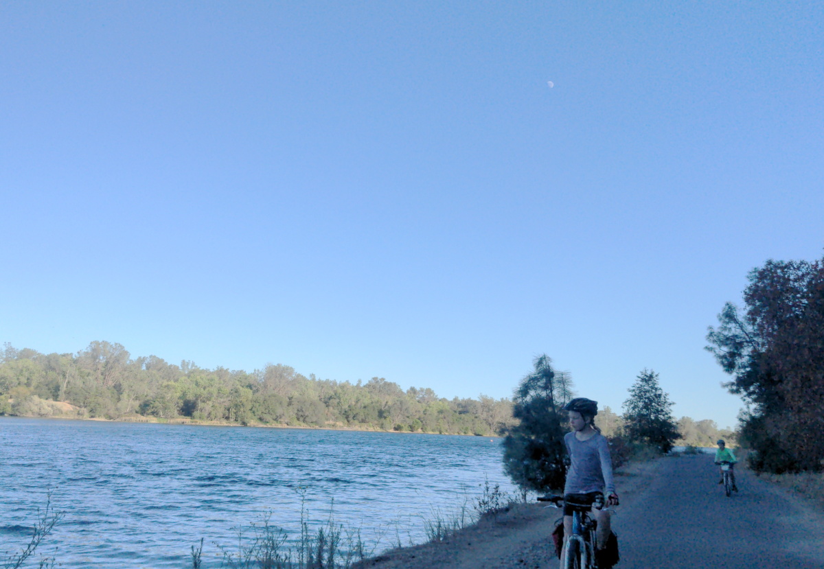 Sacramento Amtrak to Beals Point Overnight (with kids)